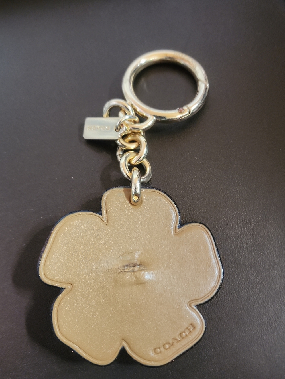 Coach Floral Key Fob with Easy Clip Ring Has Call Out - Picture 2 of 8